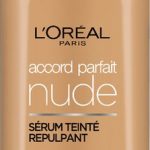 L'Oréal Paris Accord Parfait Nude Volumegevend Getint Serum Foundation met hyaluronzuur - 4-5 Medium - 30ml - Vegan