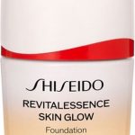 SHISEIDO - Revitalessence Skin Glow Foundation SPF 30 PA+++ - 30 ml - Foundation