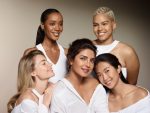 Max Factor Miracle Pure Foundation Spf30 35-Pearl Beige - Image 3