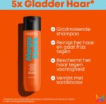 Matrix Mega Sleek Shampoo – Reinigt en beschermt het haar tegen pluis en frizz – 300 ml - Image 3