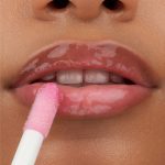 essence Lippenolie Hydra Kiss 03 Pink Champagne, 4 ml - Image 2