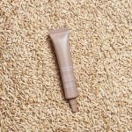 Clarins Everlasting Concealer - 02.5 Medium - 12 ml - Image 2