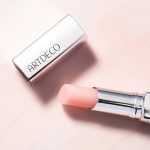 Artdeco Color Booster Lip Balm - Boosting Pink - Image 4