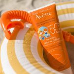 Sun Care High Protection Child Milk Spf50 + By Avene 250 Ml - Image 3