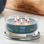 Yankee Candle - Bayside Cedar Signature 5-Wick Tumbler - Image 4