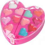 Inca Heart Shaped Makeup