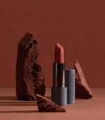 MÁDARA Velvet Wear Matte Cream Lipstick #33 Magma - shea butter - vegan - Image 2