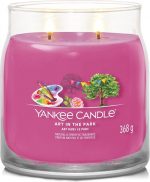 Yankee Candle - Art In The Park Signature Medium Jar - Image 2