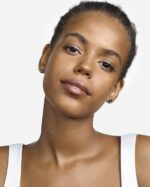 Clinique Even Better Foundation - WN114 Golden - Met SPF 15 - Image 4