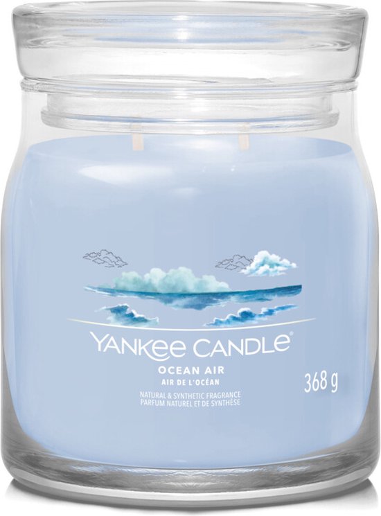 550x745-69 Yankee Candle - Ocean Air Signature Medium Jar - Image 1