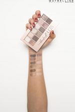 Maybelline New York - The Blushed Nudes Palette - Oogschaduw palette met 12 Nude Kleuren Oogschaduw - Image 3