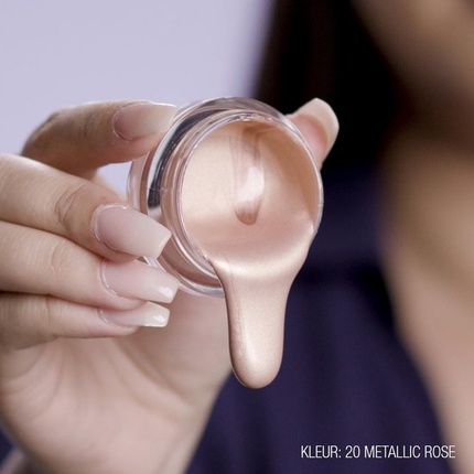 740562_273103f7d217d1ad5cf712bde7e46866