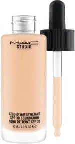 MAC Studio Waterweight Foundation NC25 30 ml