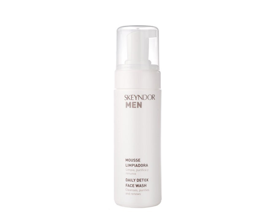 48012_99d25e54e3c0e10736baec0d4cd0eb2c Skeyndor Men Daily Detox Face Wash Cleanses Purifies And Renews 150ml - Image 1