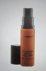 Pro Longwear Concealer   Korektor 9 ml - Image 2