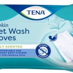 Tena Wet Wash Gloves - zacht geparfumeerd - 8 doekjes/stuk