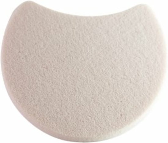 550x468-76 Sensai Total Finish Foundation Sponge - Image 1