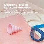 Intimina - Lily Compact Cup maat A - kleine menstruatiecup met plat opvouwbaar compact design - Image 2