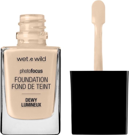 550x577-80 WETN WILD PHOTOFOCUS FOUNDATION DEWY LUMINEUX NUDE IVORY - Image 1