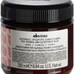 Conditioner for Blonde or Graying Hair Davines Alchemic Coral 250 ml