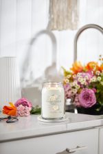 Yankee Candle - Wedding Day Signature Large Jar - Image 2