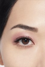 Chanel Ombre PremiA re Laque Eyeshadow 26 Quartz Rose 6ml - Image 3