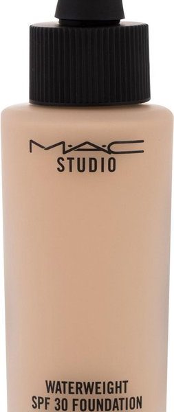 Mac Studio Waterweight Spf 30 Pa   Foundation