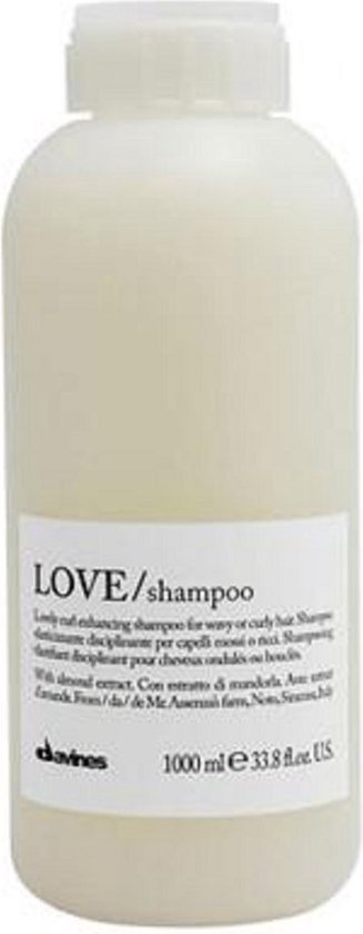 327x840-101 Davines Essential Haircare LOVE CURL Shampoo 1000ml - Image 1