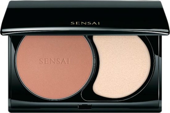 550x367-192 Make-up Navulling Sensai Total Finish Kanebo - Image 1