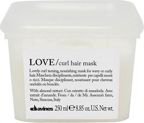 550x470-61 Davines - LOVE - Curl Hair Mask - 1000 ml - Image 1