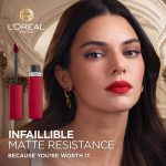 L'Oréal Paris Infaillible Matte Resistance lippenstift – Langhoudende Vloeibare Lipstick met een matte finish Verrijkt met Hyaluronzuur - 230 Shopping Spree - 5ml - Image 2
