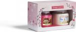Yankee Candle - Snow Globe Wonderland 2 Medium Jar Gift Set - Image 2