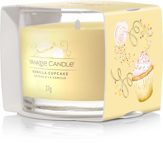 550x482-80 Yankee Candle Geurkaars Filled Votive Vanilla Cupcake - 4 cm / ø 5 cm - Image 1