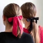 Invisibobble - Wrapstar - Zwart met print - Haarelastiek met lint - 1 stuk - Image 3