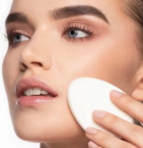 Artdeco Make Up Sponge Oval - Image 2
