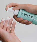 MÁDARA Acne Sebum Control Clear Skin Wash - 140 ml - tegen mee eters - Image 2
