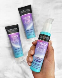 Conditioner Frizz-Ease Weightless Wonder John Frieda (250 ml) - Image 3