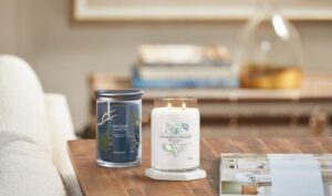 Yankee Candle - Baby Powder Signature Large Jar - Image 3