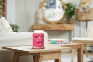 Yankee Candle - Red Raspberry Signature Large Jar - Image 3