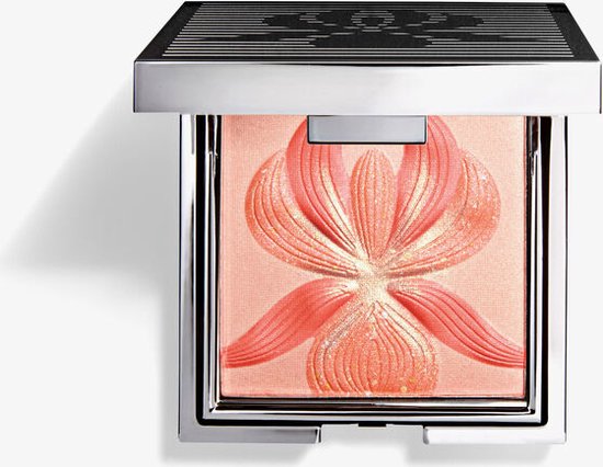 550x426-86 L'orchidee Corail Blush Highlighter By Sisley #3 - Image 1