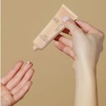 Artdeco - Light Luminous Foundation - Vloeibare foundation - 22 Natural Chiffon - Image 3