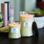 WoodWick Hourglass Large Geurkaars - Vanilla Bean - Image 2
