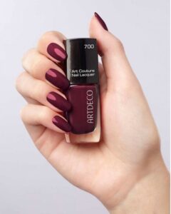 ARTDECO - Art Couture Nail Lacquer / Nagellak 10 ml - 700 Mystical Heart - Image 2