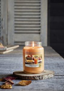 Yankee Candle Farm Fresh Peach Large Jar - Image 2
