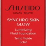 Liquid  Luminizing Fluid Foundation  Synchro Skin Glow SPF 20  Luminizing Fluid Foundation  30 ml - Image 4