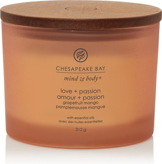 550x555-185 Chesapeake Bay Love & Passion - Grapefruit Mango 3-Wick Candle - Image 1