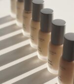 MÁDARA Skin Equal Foundation #40 Sand 30 ml - vegan - SPF 15 - Image 2